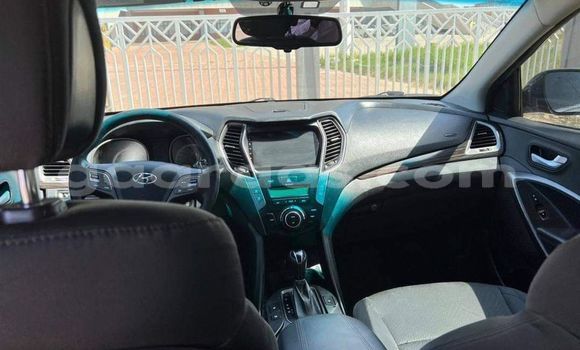 Acheter Occasion Voiture Hyundai Santa Fe Gris à Dakar, Dakar Acheter Occasion Voiture Hyundai Santa Fe Gris à Dakar, Dakar