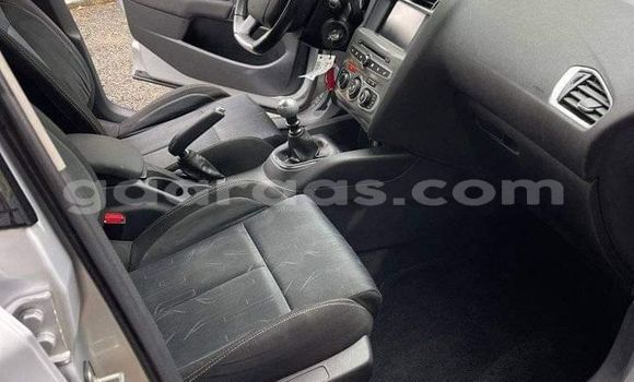 Acheter Occasion Voiture Citroen C4 Gris à Dakar, Dakar Acheter Occasion Voiture Citroen C4 Gris à Dakar, Dakar