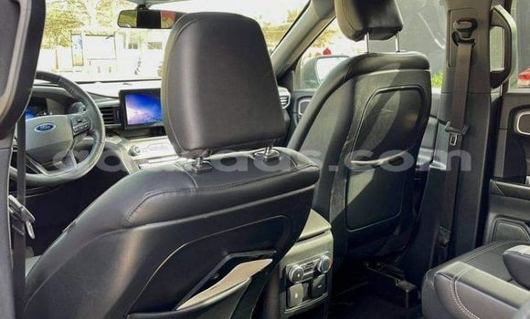 Buy Used Ford Explorer Blue Car in Dakar in Dakar Buy Used Ford Explorer Blue Car in Dakar in Dakar