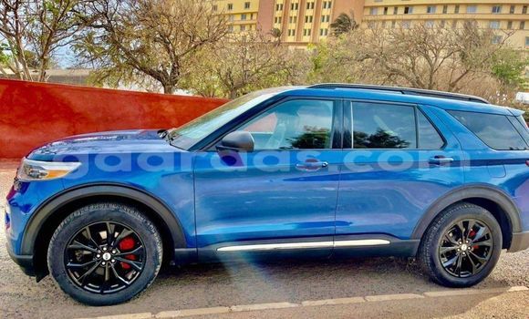 Buy Used Ford Explorer Blue Car in Dakar in Dakar Buy Used Ford Explorer Blue Car in Dakar in Dakar