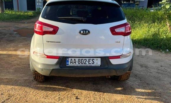 Acheter Occasion Voiture Kia Sportage Blanc à Dakar, Dakar Acheter Occasion Voiture Kia Sportage Blanc à Dakar, Dakar
