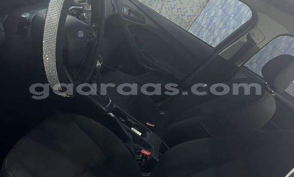 Dieundeu Occasion Ford Focus Black Auto in Dakar in Dakar Dieundeu Occasion Ford Focus Black Auto in Dakar in Dakar