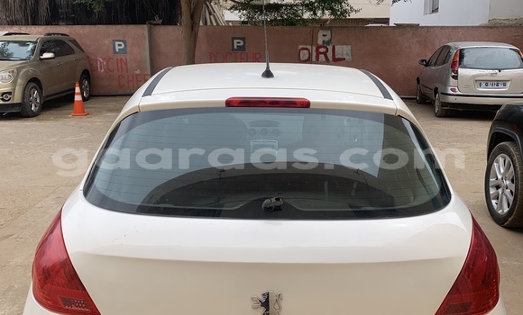 Acheter Neuf Voiture Peugeot 308 Blanc à Dakar, Dakar Acheter Neuf Voiture Peugeot 308 Blanc à Dakar, Dakar