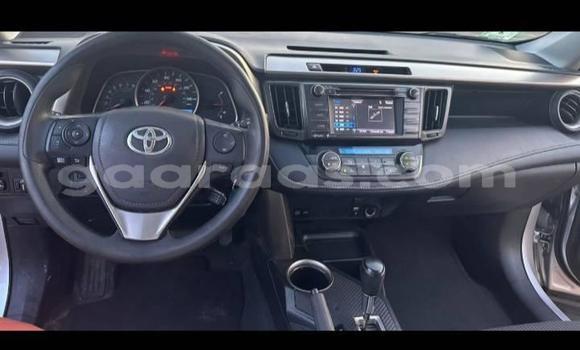 Dieundeu Occasion Toyota RAV4 Silver Auto in Dakar in Dakar Dieundeu Occasion Toyota RAV4 Silver Auto in Dakar in Dakar