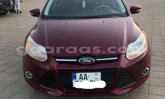 Buy Used Ford Focus Red Car in Dakar in Dakar