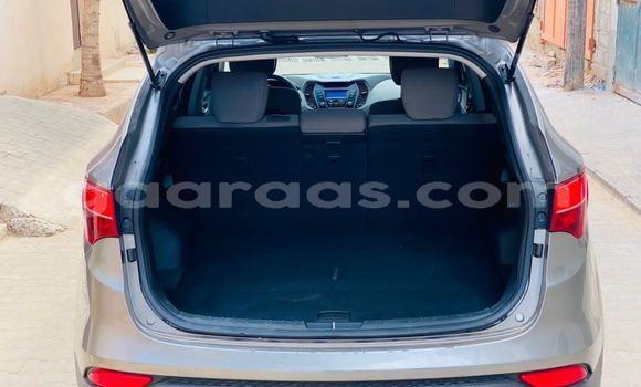 Dieundeu Beess Hyundai Santa Fe Silver Auto in Dakar in Dakar Dieundeu Beess Hyundai Santa Fe Silver Auto in Dakar in Dakar