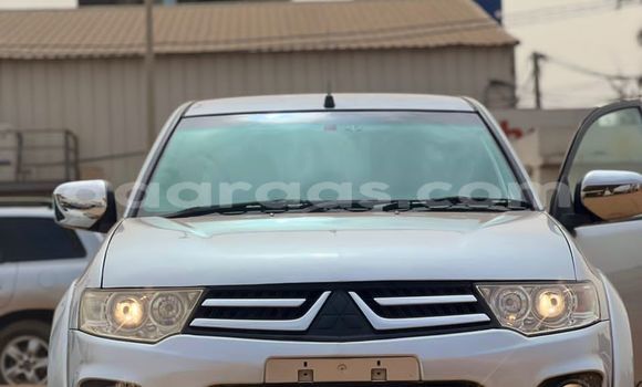 Dieundeu Imported Mitsubishi L200 Silver Auto in Dakar in Dakar Dieundeu Imported Mitsubishi L200 Silver Auto in Dakar in Dakar