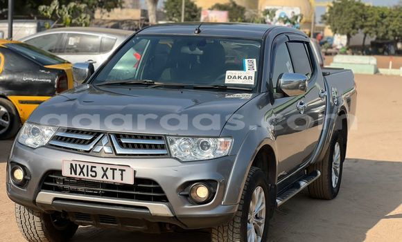 Acheter Import Voiture Mitsubishi L200 Gris à Dakar, Dakar Acheter Import Voiture Mitsubishi L200 Gris à Dakar, Dakar