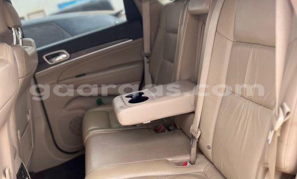 Buy Used Jeep Grand Cherokee Beige Car in Dakar in Dakar Buy Used Jeep Grand Cherokee Beige Car in Dakar in Dakar