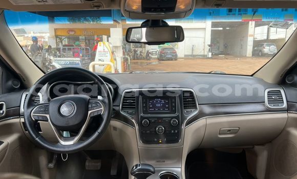 Buy Used Jeep Grand Cherokee Beige Car in Dakar in Dakar Buy Used Jeep Grand Cherokee Beige Car in Dakar in Dakar