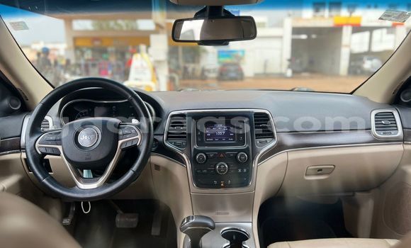 Buy Used Jeep Grand Cherokee Beige Car in Dakar in Dakar Buy Used Jeep Grand Cherokee Beige Car in Dakar in Dakar