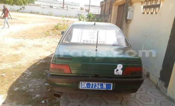 Acheter Occasion Voiture Peugeot 405 Vert à Dakar, Dakar Acheter Occasion Voiture Peugeot 405 Vert à Dakar, Dakar