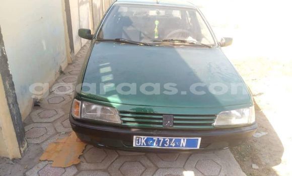 Acheter Occasion Voiture Peugeot 405 Vert à Dakar, Dakar Acheter Occasion Voiture Peugeot 405 Vert à Dakar, Dakar