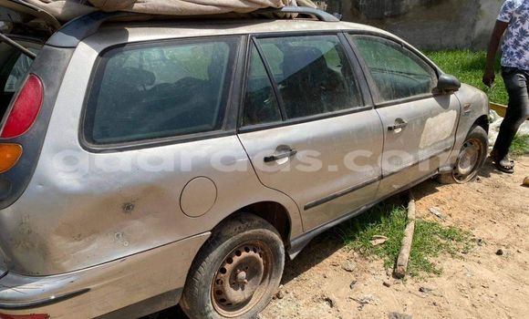 Acheter Occasion Voiture Fiat Marea Gris à Dakar, Dakar Acheter Occasion Voiture Fiat Marea Gris à Dakar, Dakar
