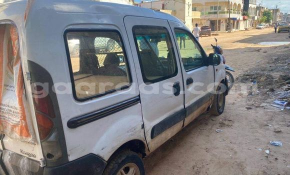 Acheter Occasion Voiture Renault Kangoo Blanc à Dakar, Dakar Acheter Occasion Voiture Renault Kangoo Blanc à Dakar, Dakar