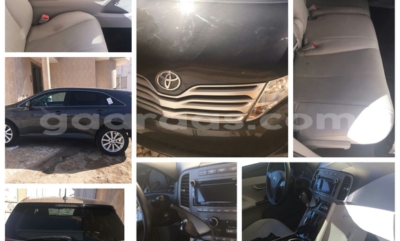 Buy Used Toyota Venza Silver Car in Dakar in Dakar Buy Used Toyota Venza Silver Car in Dakar in Dakar