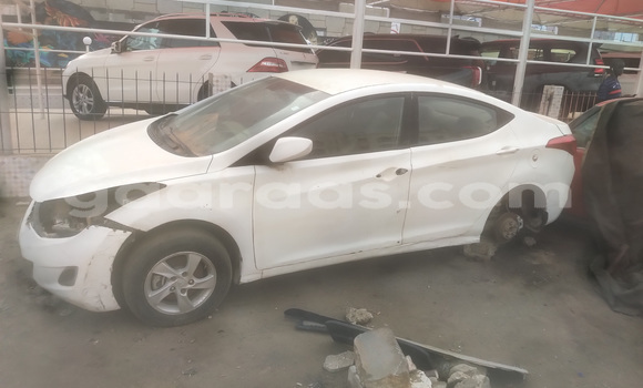 Acheter Occasion Voiture Hyundai Elantra Blanc à Dakar, Dakar