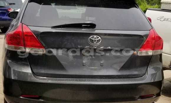 Buy Used Toyota Venza Silver Car in Dakar in Dakar Buy Used Toyota Venza Silver Car in Dakar in Dakar