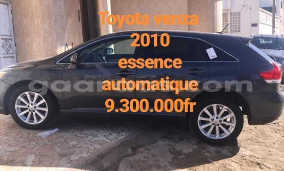 Buy Used Toyota Venza Silver Car in Dakar in Dakar Buy Used Toyota Venza Silver Car in Dakar in Dakar