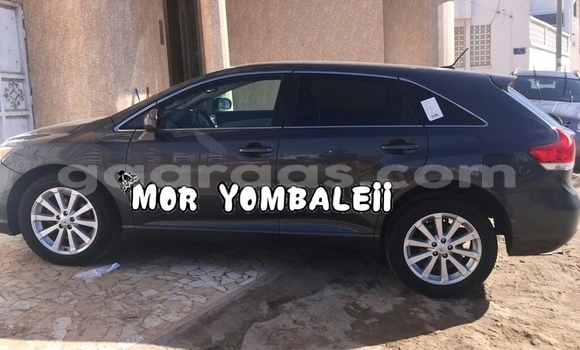 Buy Used Toyota Venza Silver Car in Dakar in Dakar Buy Used Toyota Venza Silver Car in Dakar in Dakar