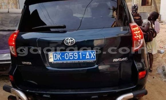 Dieundeu Occasion Toyota RAV4 Blue Auto in Dakar in Dakar Dieundeu Occasion Toyota RAV4 Blue Auto in Dakar in Dakar