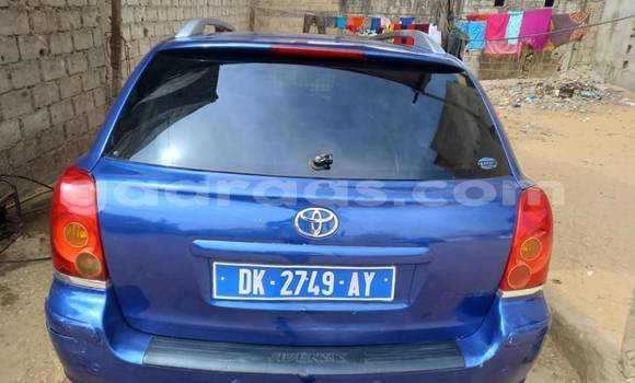 Dieundeu Occasion Toyota Avensis Blue Auto in Dakar in Dakar Dieundeu Occasion Toyota Avensis Blue Auto in Dakar in Dakar