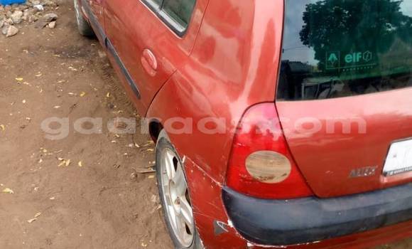 Dieundeu Occasion Renault Clio Red Auto in Dakar in Dakar Dieundeu Occasion Renault Clio Red Auto in Dakar in Dakar