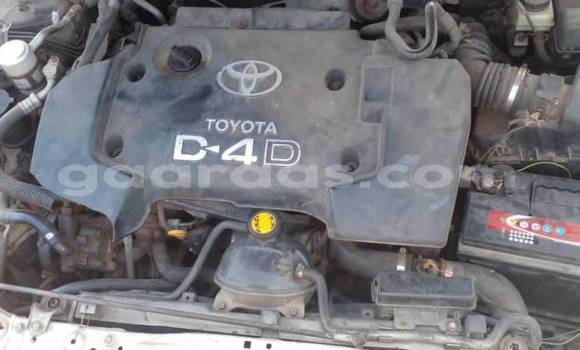 Dieundeu Occasion Toyota Avensis Silver Auto in Dakar in Dakar Dieundeu Occasion Toyota Avensis Silver Auto in Dakar in Dakar