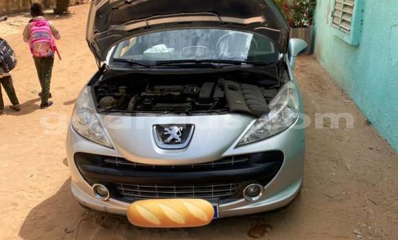 Dieundeu Occasion Peugeot 207 Silver Auto in Dakar in Dakar Dieundeu Occasion Peugeot 207 Silver Auto in Dakar in Dakar