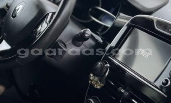 Acheter Occasion Voiture Renault Clio Noir à Dakar, Dakar Acheter Occasion Voiture Renault Clio Noir à Dakar, Dakar