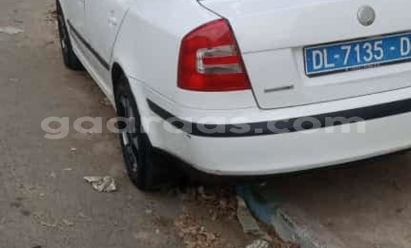 Acheter Occasion Voiture Skoda Octavia Blanc à Dakar, Dakar Acheter Occasion Voiture Skoda Octavia Blanc à Dakar, Dakar