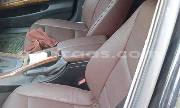 Acheter Occasion Voiture BMW 3–Series Noir à Dakar, Dakar Acheter Occasion Voiture BMW 3–Series Noir à Dakar, Dakar