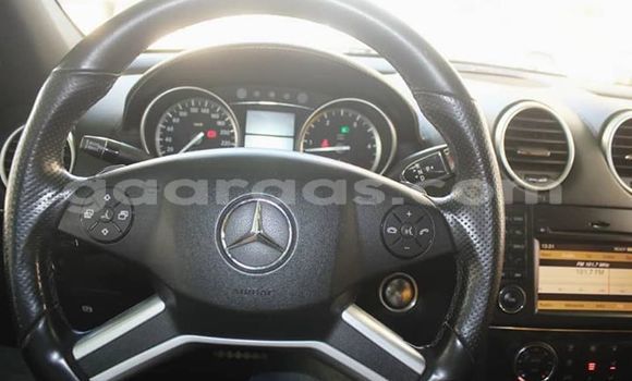 Acheter Occasion Voiture Mercedes‒Benz ML–Class Noir à Dakar, Dakar Acheter Occasion Voiture Mercedes‒Benz ML–Class Noir à Dakar, Dakar