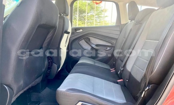 Acheter Occasion Voiture Ford Escape Rouge à Dakar, Dakar Acheter Occasion Voiture Ford Escape Rouge à Dakar, Dakar