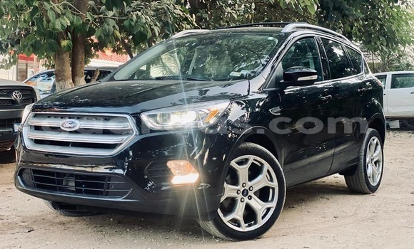 Acheter Occasion Voiture Ford Escape Noir à Dakar, Dakar Acheter Occasion Voiture Ford Escape Noir à Dakar, Dakar