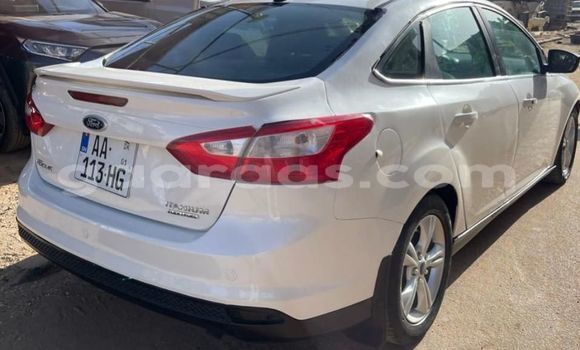 Acheter Occasion Voiture Ford Focus Blanc à Dakar, Dakar Acheter Occasion Voiture Ford Focus Blanc à Dakar, Dakar