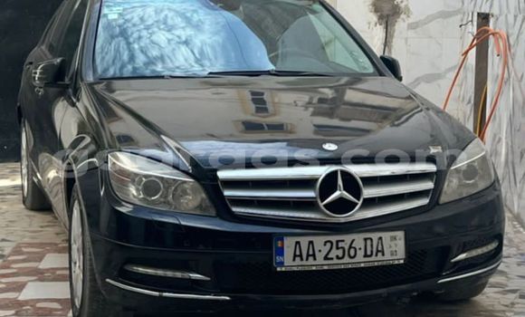 Acheter Occasion Voiture Mercedes‒Benz C–Class Noir à Dakar, Dakar Acheter Occasion Voiture Mercedes‒Benz C–Class Noir à Dakar, Dakar