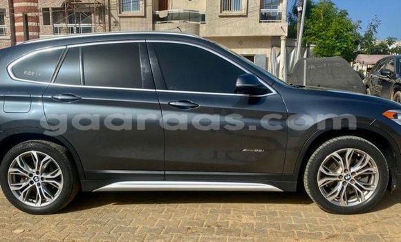 Acheter Occasion Voiture BMW X1 Bleu à Dakar, Dakar Acheter Occasion Voiture BMW X1 Bleu à Dakar, Dakar