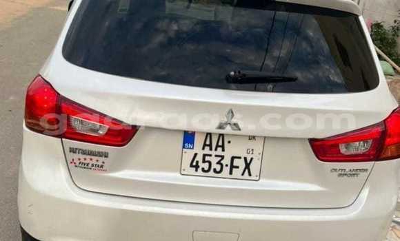 Acheter Occasion Voiture Mitsubishi Outlander Blanc à Dakar, Dakar Acheter Occasion Voiture Mitsubishi Outlander Blanc à Dakar, Dakar