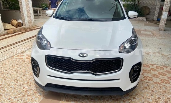 Acheter Occasion Voiture Kia Sportage Blanc à Dakar, Dakar Acheter Occasion Voiture Kia Sportage Blanc à Dakar, Dakar