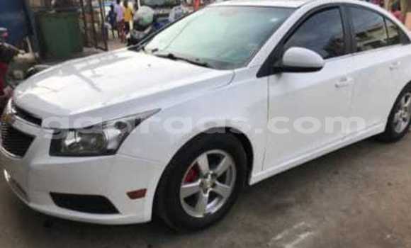 Acheter Occasion Voiture Chevrolet Cruze Blanc à Dakar, Dakar Acheter Occasion Voiture Chevrolet Cruze Blanc à Dakar, Dakar