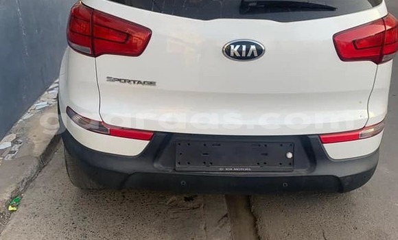 Acheter Occasion Voiture Kia Sportage Blanc à Dakar, Dakar Acheter Occasion Voiture Kia Sportage Blanc à Dakar, Dakar