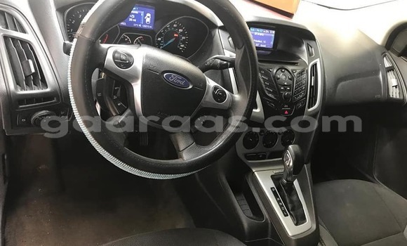 Acheter Occasion Voiture Ford Focus Bleu à Dakar, Dakar Acheter Occasion Voiture Ford Focus Bleu à Dakar, Dakar