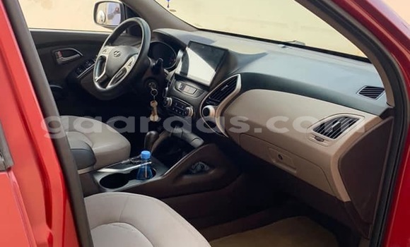 Acheter Occasion Voiture Hyundai Tucson Rouge à Dakar, Dakar Acheter Occasion Voiture Hyundai Tucson Rouge à Dakar, Dakar