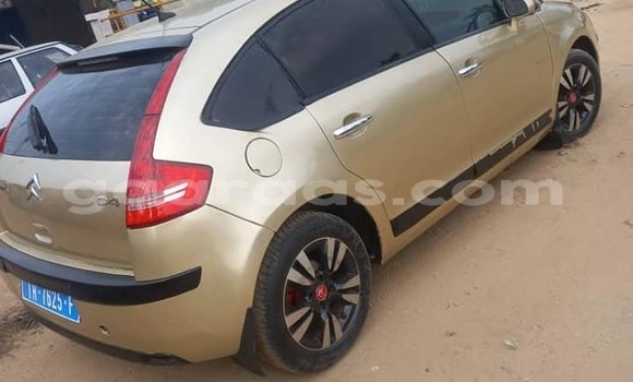 Acheter Occasion Voiture Citroen C4 Marron à Dakar, Dakar Acheter Occasion Voiture Citroen C4 Marron à Dakar, Dakar