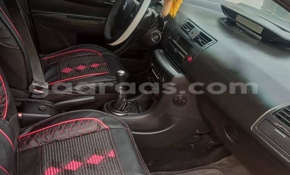 Acheter Occasion Voiture Citroen C4 Marron à Dakar, Dakar Acheter Occasion Voiture Citroen C4 Marron à Dakar, Dakar