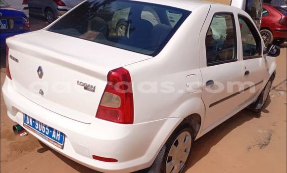Acheter Occasion Voiture Dacia Logan Blanc à Dakar, Dakar Acheter Occasion Voiture Dacia Logan Blanc à Dakar, Dakar