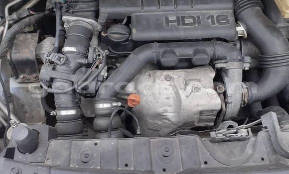 Buy Used Peugeot 3008 White Car in Dakar in Dakar Buy Used Peugeot 3008 White Car in Dakar in Dakar