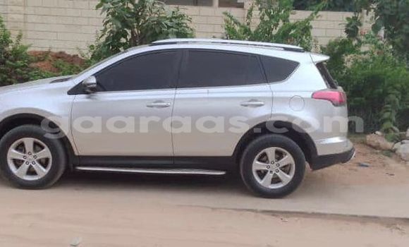 Acheter Occasion Voiture Toyota RAV4 Gris à Dakar, Dakar Acheter Occasion Voiture Toyota RAV4 Gris à Dakar, Dakar