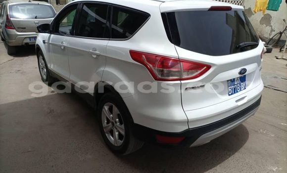 Buy Used Ford Escape White Car in Dakar in Dakar Buy Used Ford Escape White Car in Dakar in Dakar